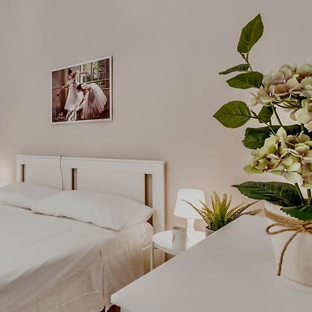 Domus Camilla Apartment Rome Exterior photo