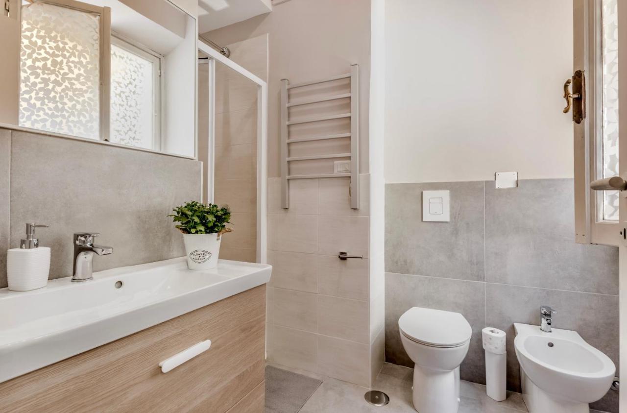 Domus Camilla Apartment Rome Exterior photo